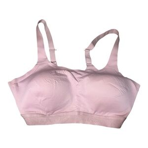 Lululemon Fine Form Convertible Sports Bra 38D Medium Support Light Purple